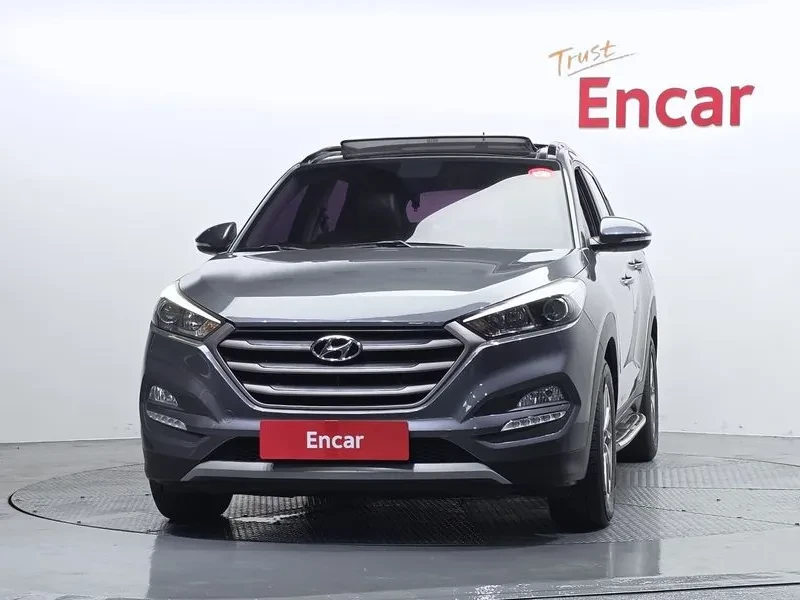Hyundai Tucson 2.0 - САМО 30% АВАНС, снимка 3 - Автомобили и джипове - 56065828