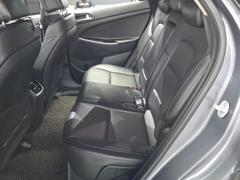 Hyundai Tucson 2.0 - САМО 30% АВАНС, снимка 12 - Автомобили и джипове - 56065828