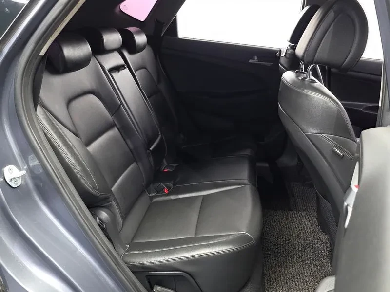 Hyundai Tucson 2.0 - САМО 30% АВАНС, снимка 11 - Автомобили и джипове - 56065828