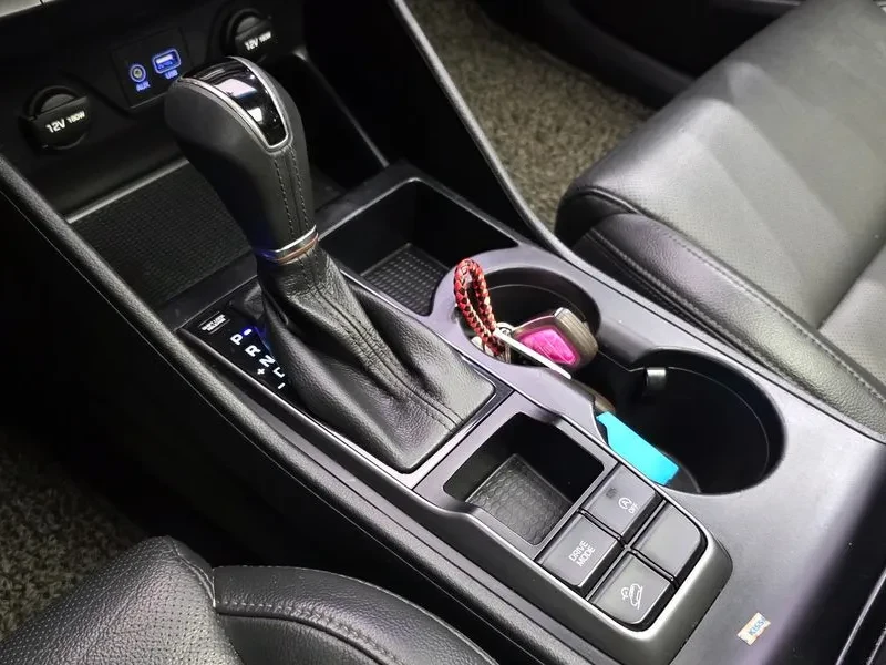 Hyundai Tucson 2.0 - САМО 30% АВАНС, снимка 9 - Автомобили и джипове - 56065828