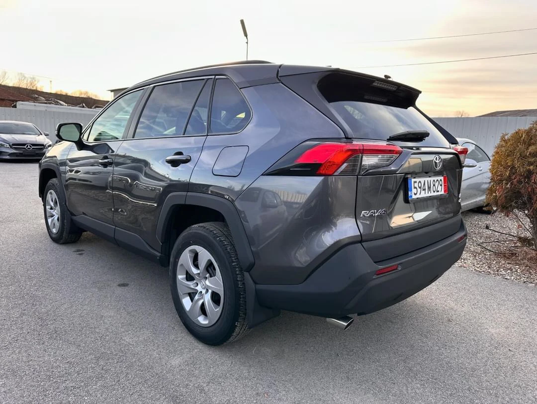 Toyota Rav4 2.5LE - изображение 6