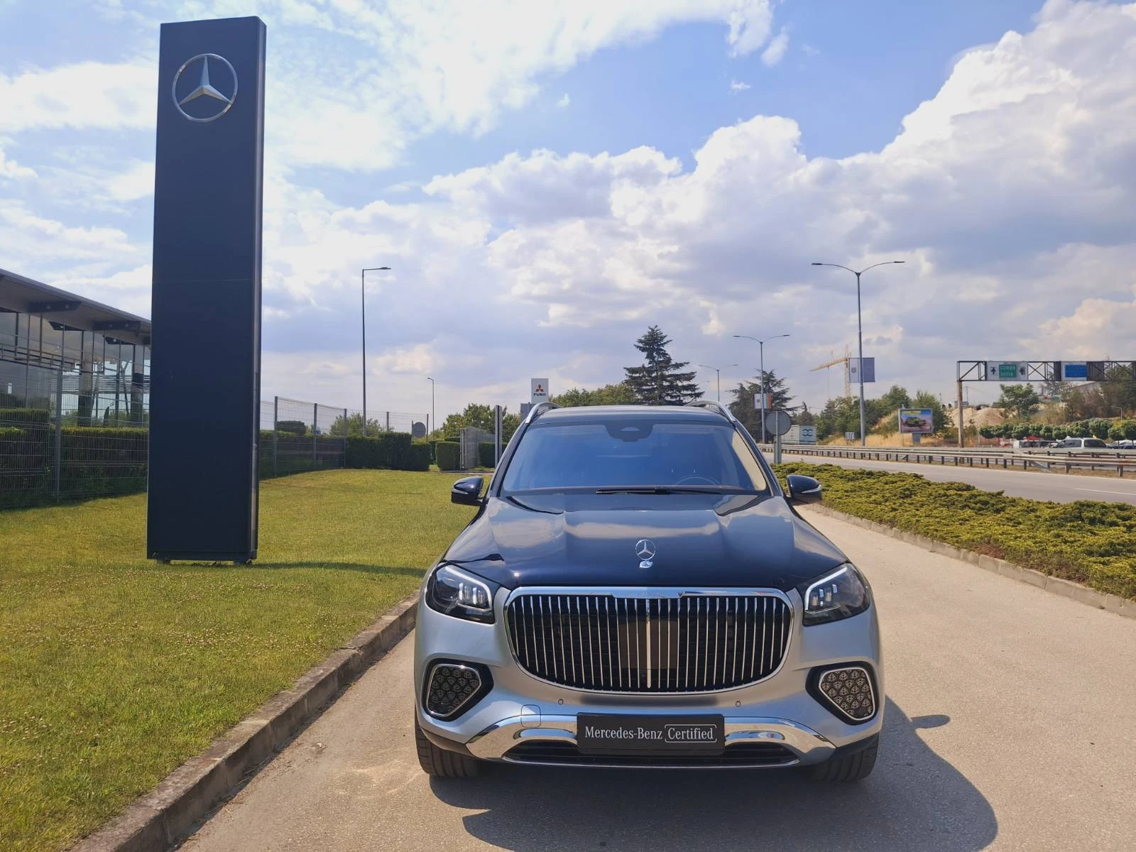 Mercedes-Benz GLS 600 4MATIC - изображение 2