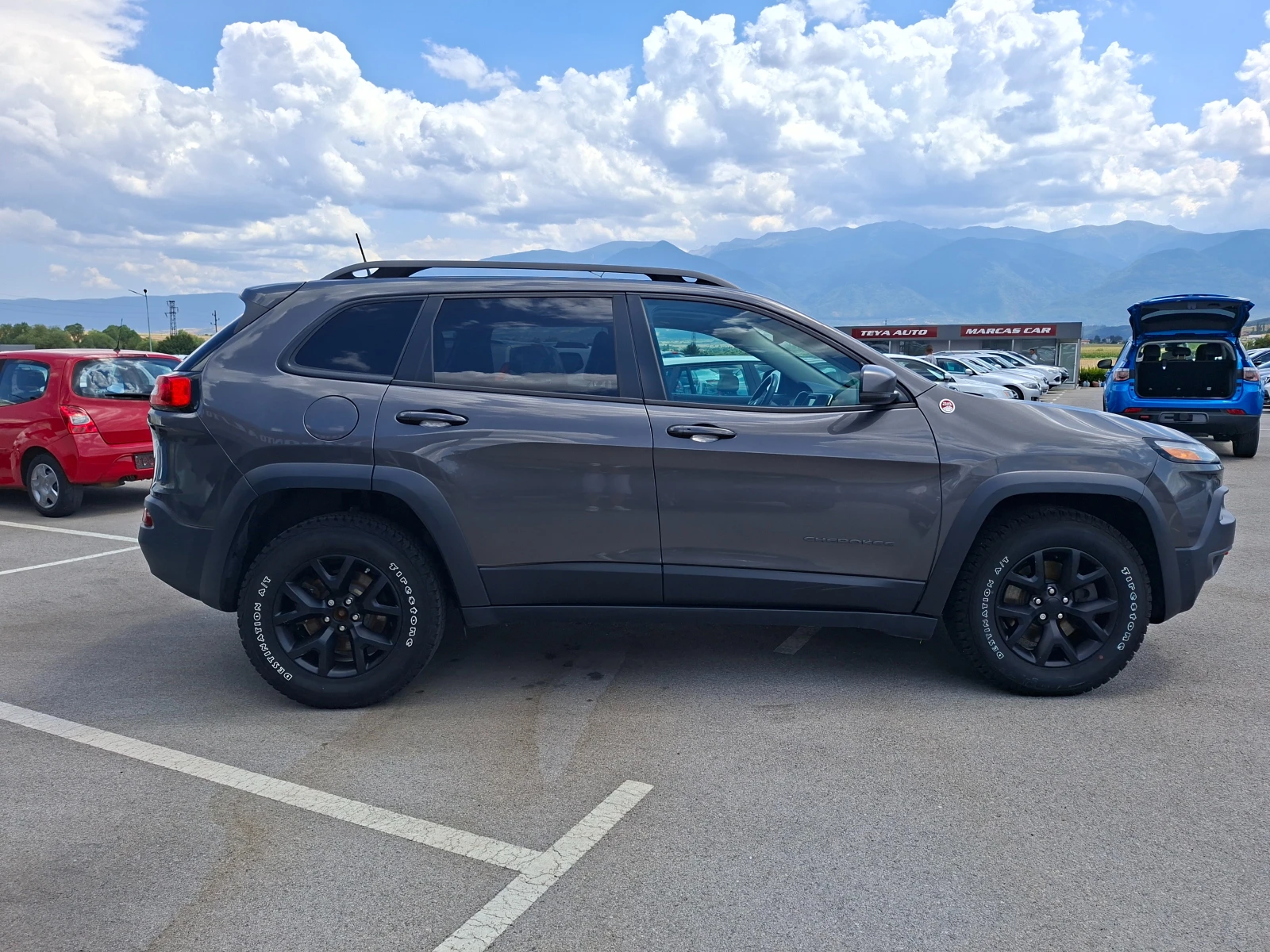 Jeep Cherokee TRAILHAWK 3.2 vvt - изображение 7