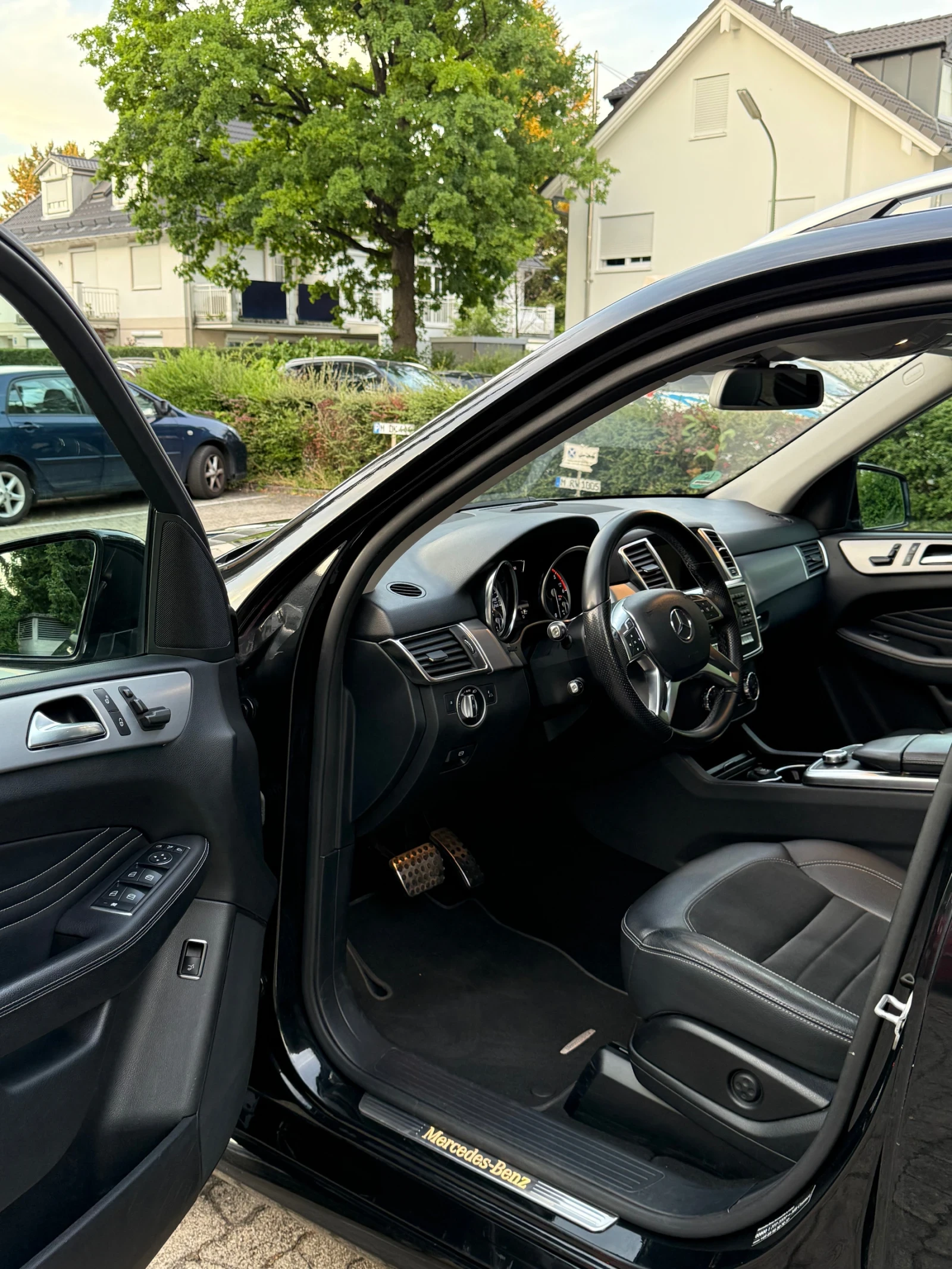 Mercedes-Benz ML 350  - изображение 6