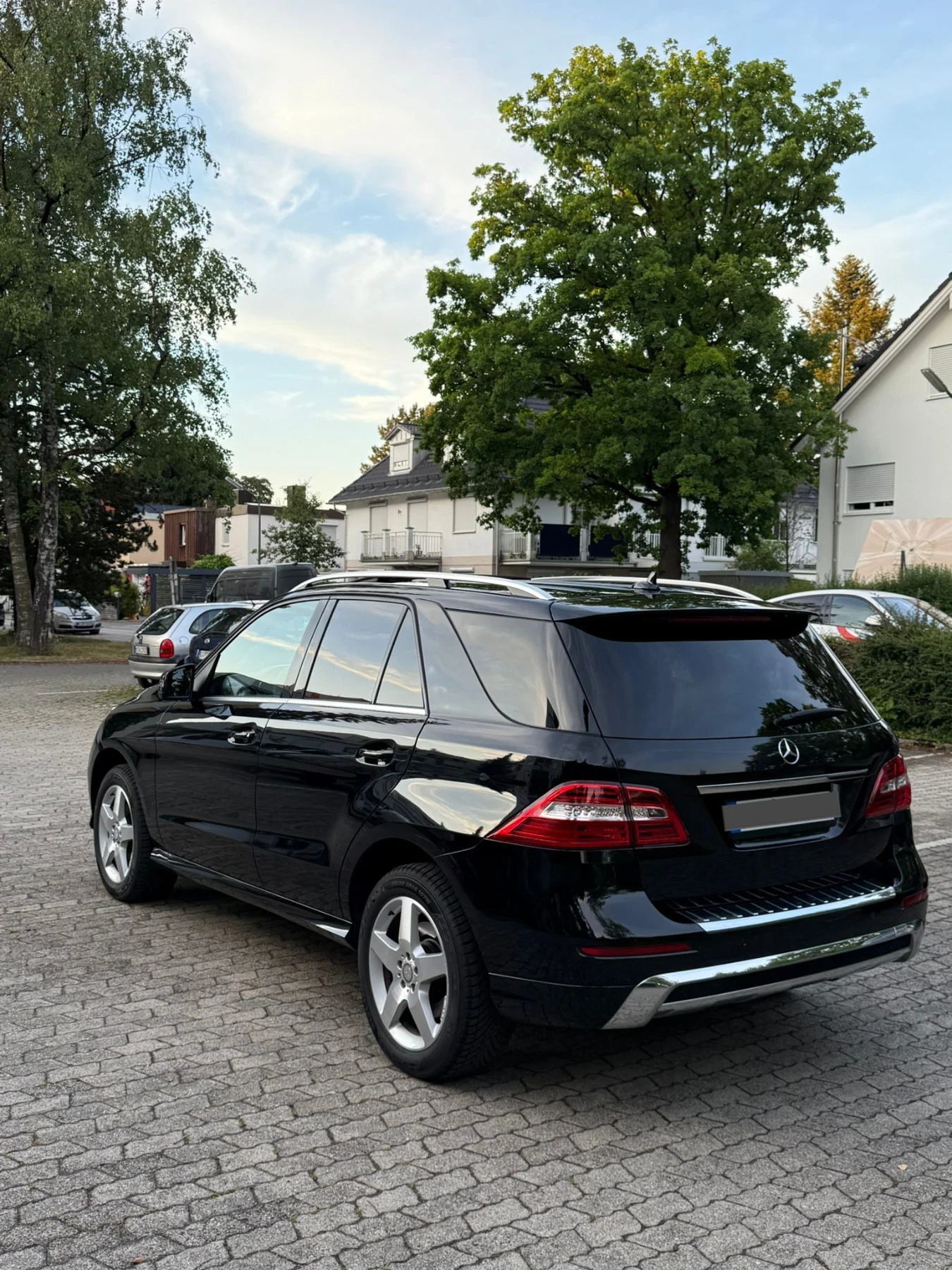 Mercedes-Benz ML 350  - изображение 4
