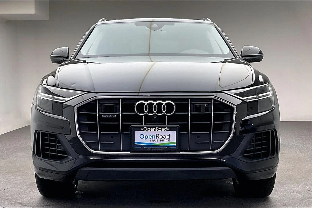 Audi Q8 * DISTRONIC* ПАНО* AUDI CERTIFIED - изображение 2