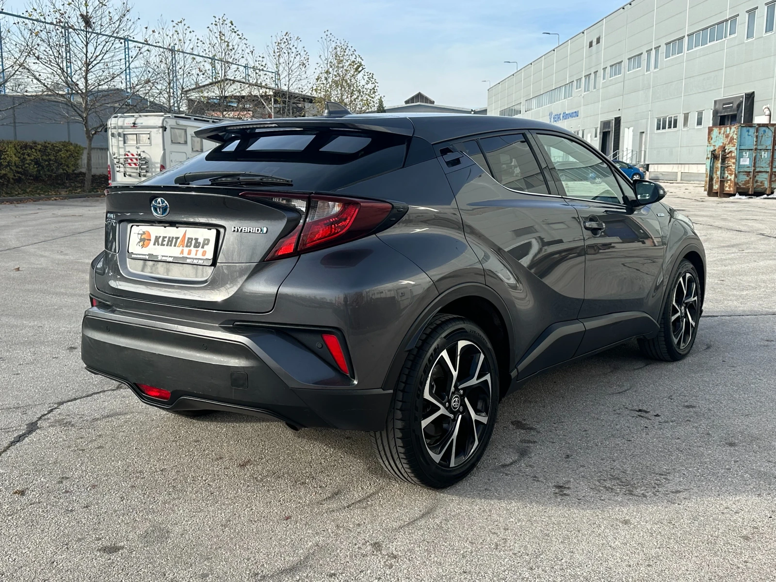 Toyota C-HR Facelift/Hybrid/Гаранция - изображение 4