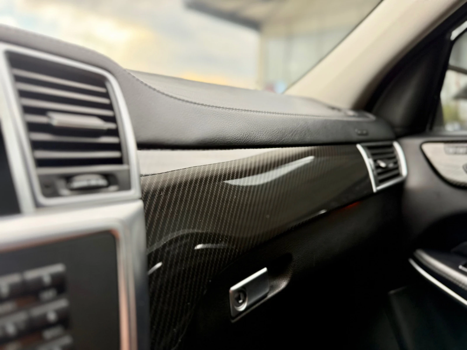 Mercedes-Benz GL 350 Като нов, снимка 14 - Автомобили и джипове - 54167241