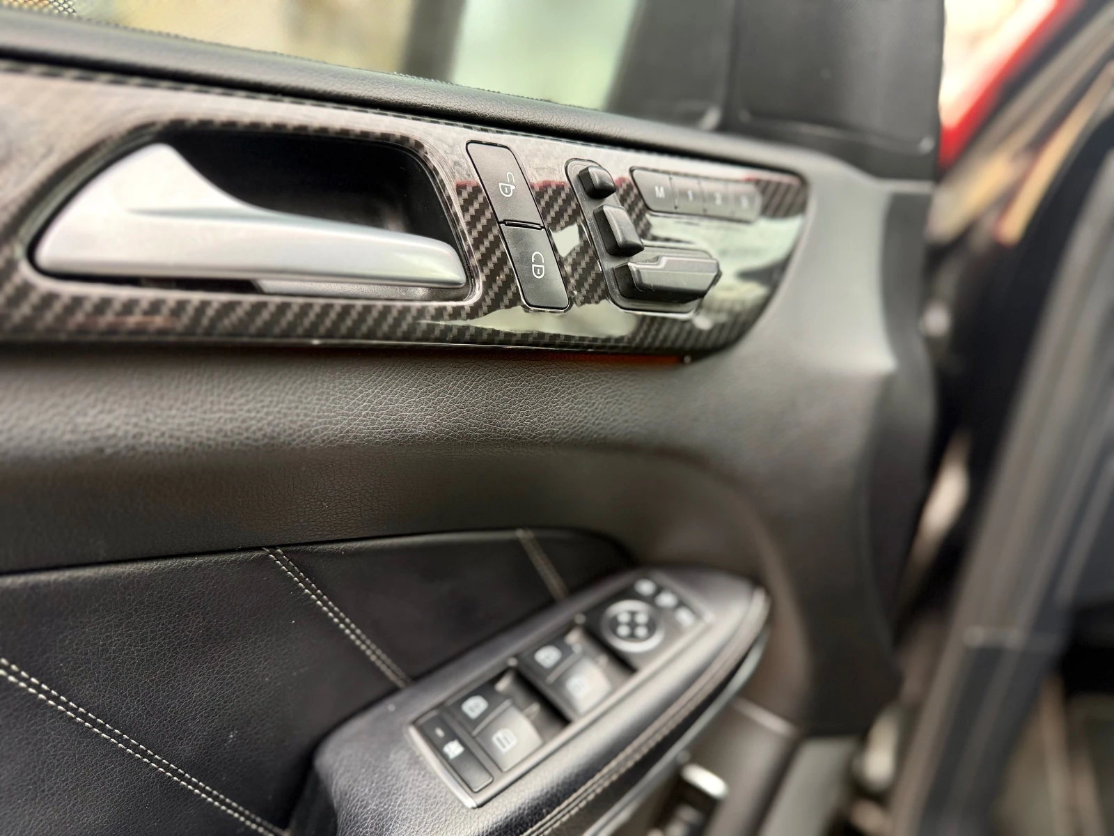 Mercedes-Benz GL 350 Като нов, снимка 15 - Автомобили и джипове - 54167241