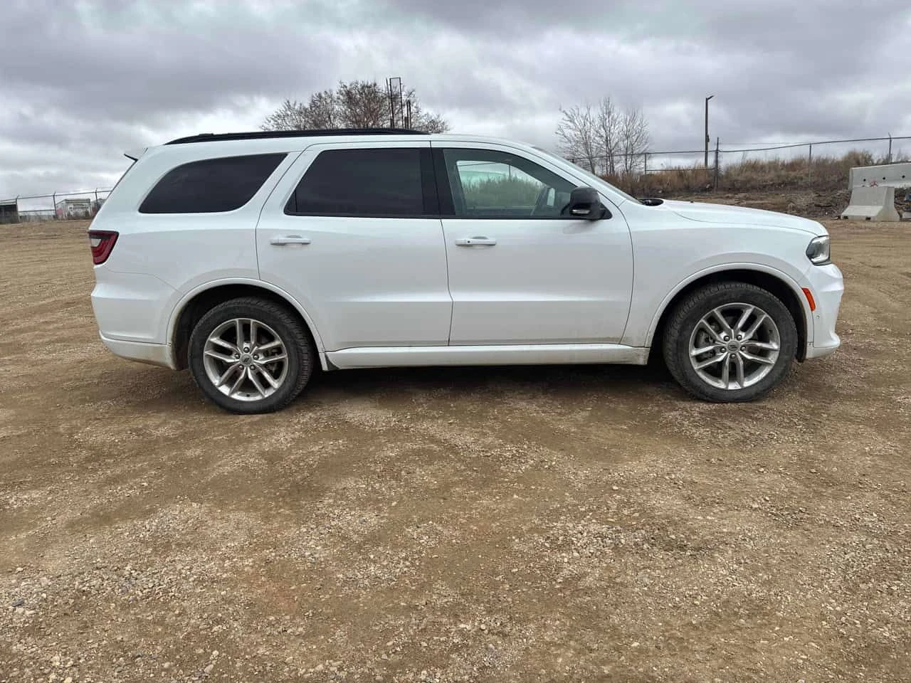 Dodge Durango GT PLUS| ОБДУХВАНЕ| ПАНОРАМА| 2 КЛЮЧА| , снимка 3 - Автомобили и джипове - 54376358