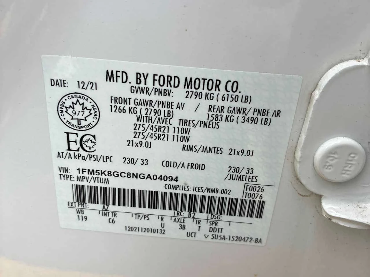 Ford Explorer * ST * CARFAX * ПАНО * KEYLESS * ПОДГРЕВИ, снимка 10 - Автомобили и джипове - 54644313