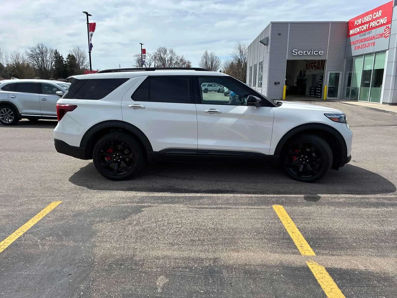 Ford Explorer * ST * CARFAX * ПАНО * KEYLESS * ПОДГРЕВИ, снимка 3 - Автомобили и джипове - 54644313