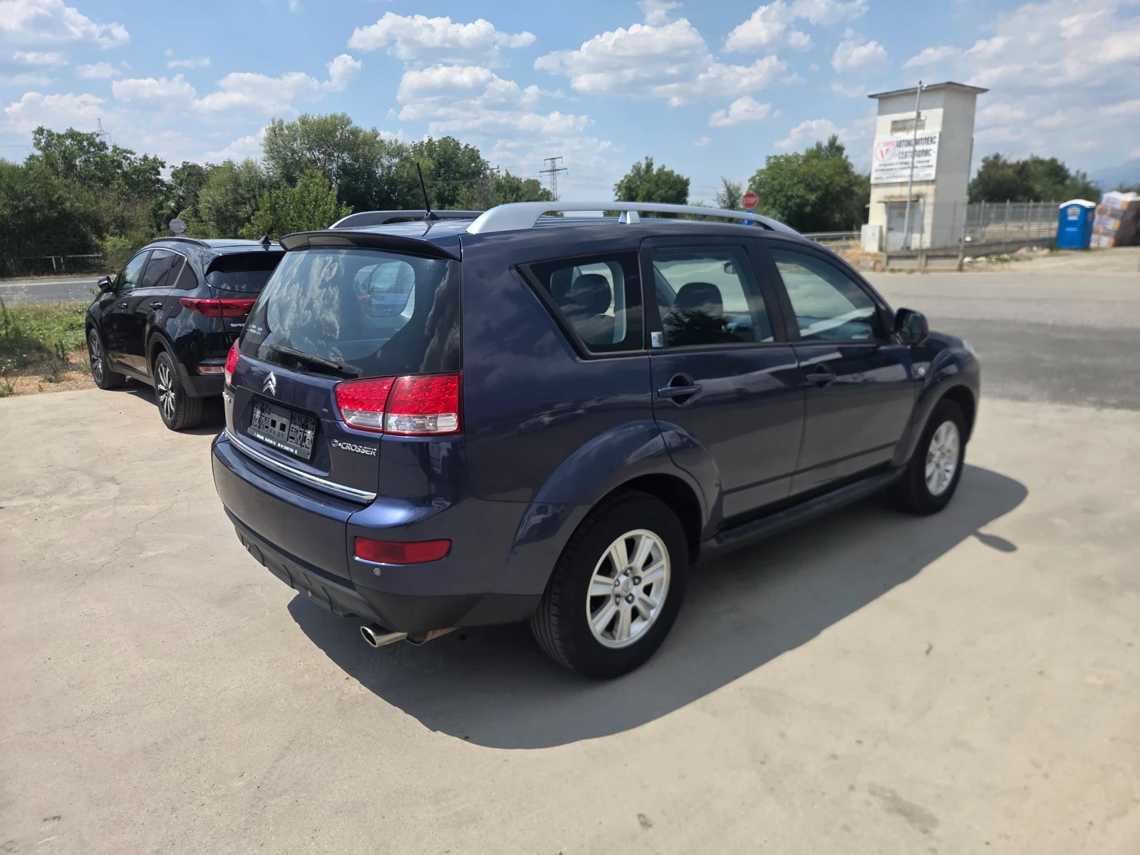 Citroen C-Crosser 2.4 бензин/газ, снимка 5 - Автомобили и джипове - 55567461