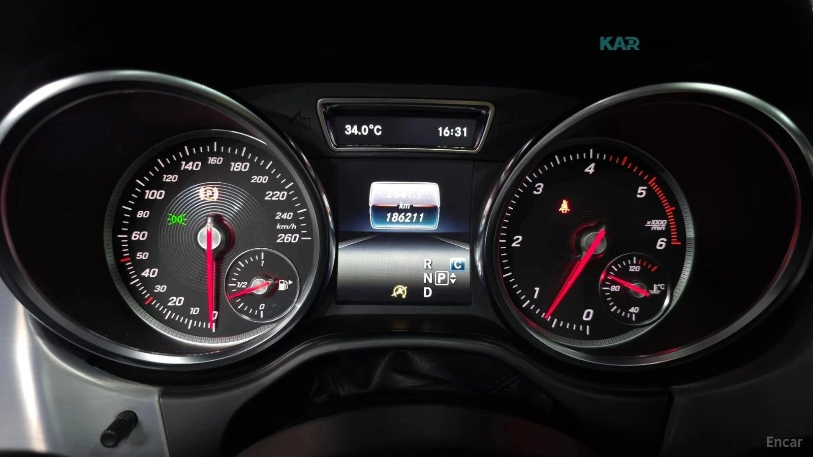 Mercedes-Benz GLE 350, снимка 8 - Автомобили и джипове - 56710887