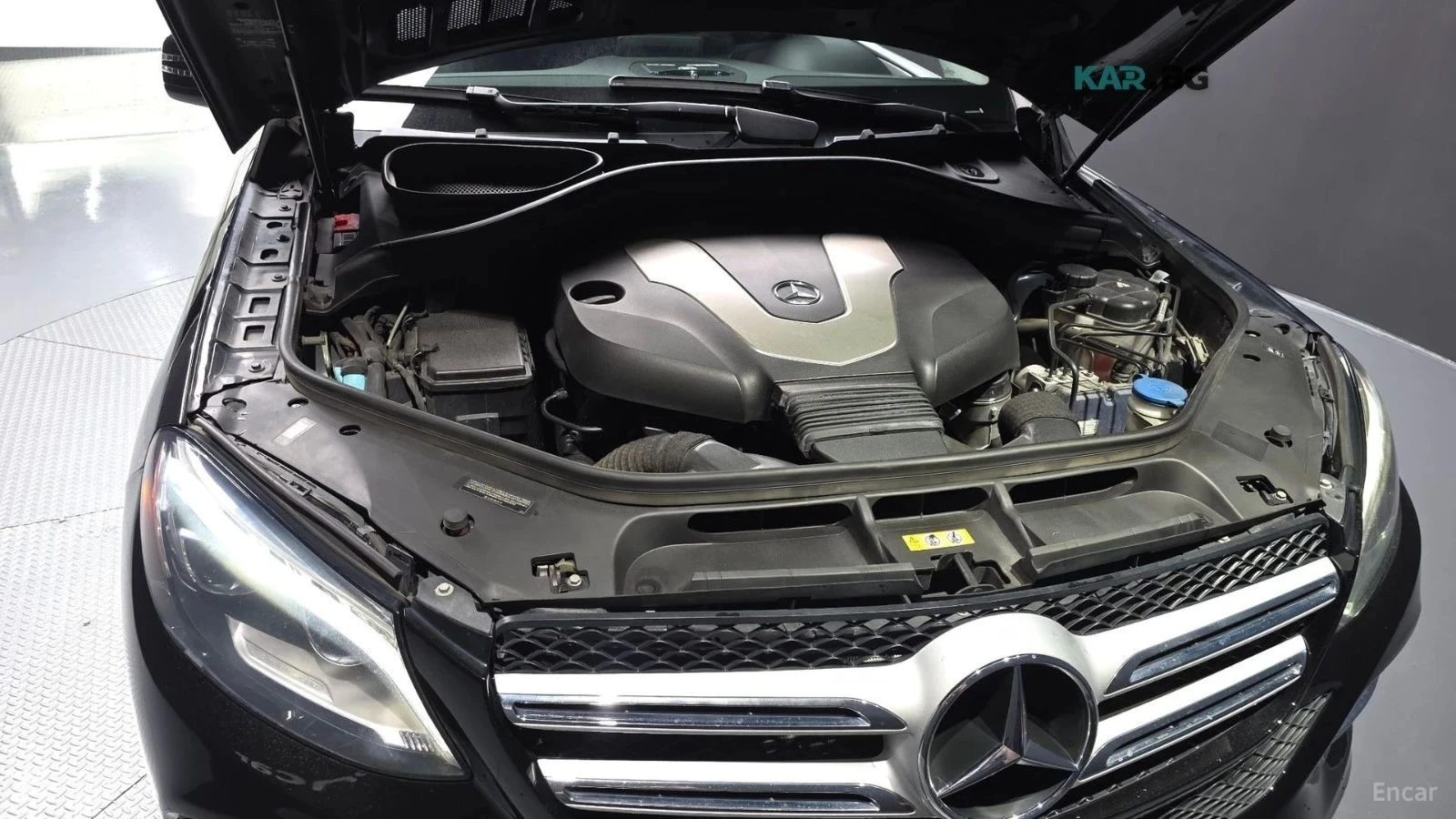 Mercedes-Benz GLE 350, снимка 17 - Автомобили и джипове - 56710887