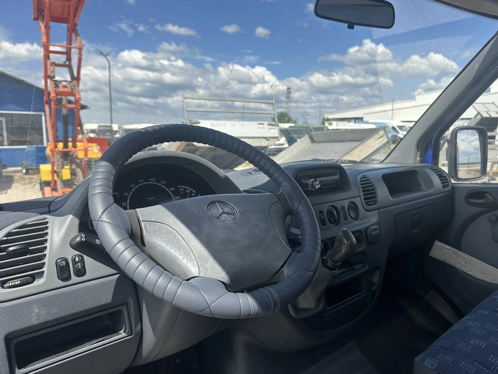 Mercedes-Benz Sprinter 413 | Mobile.bg   13