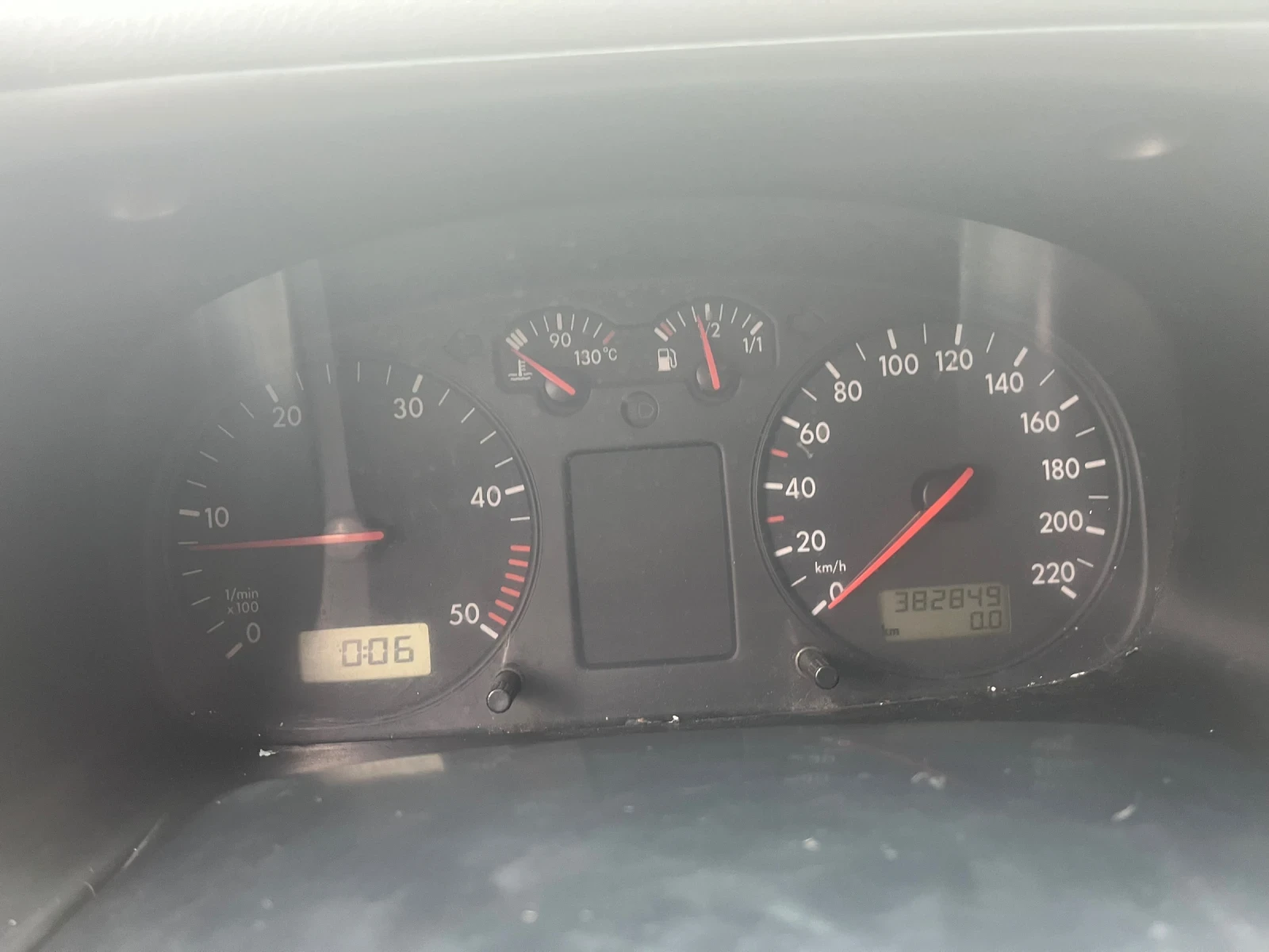 VW Transporter, снимка 8 - Бусове и автобуси - 53708314