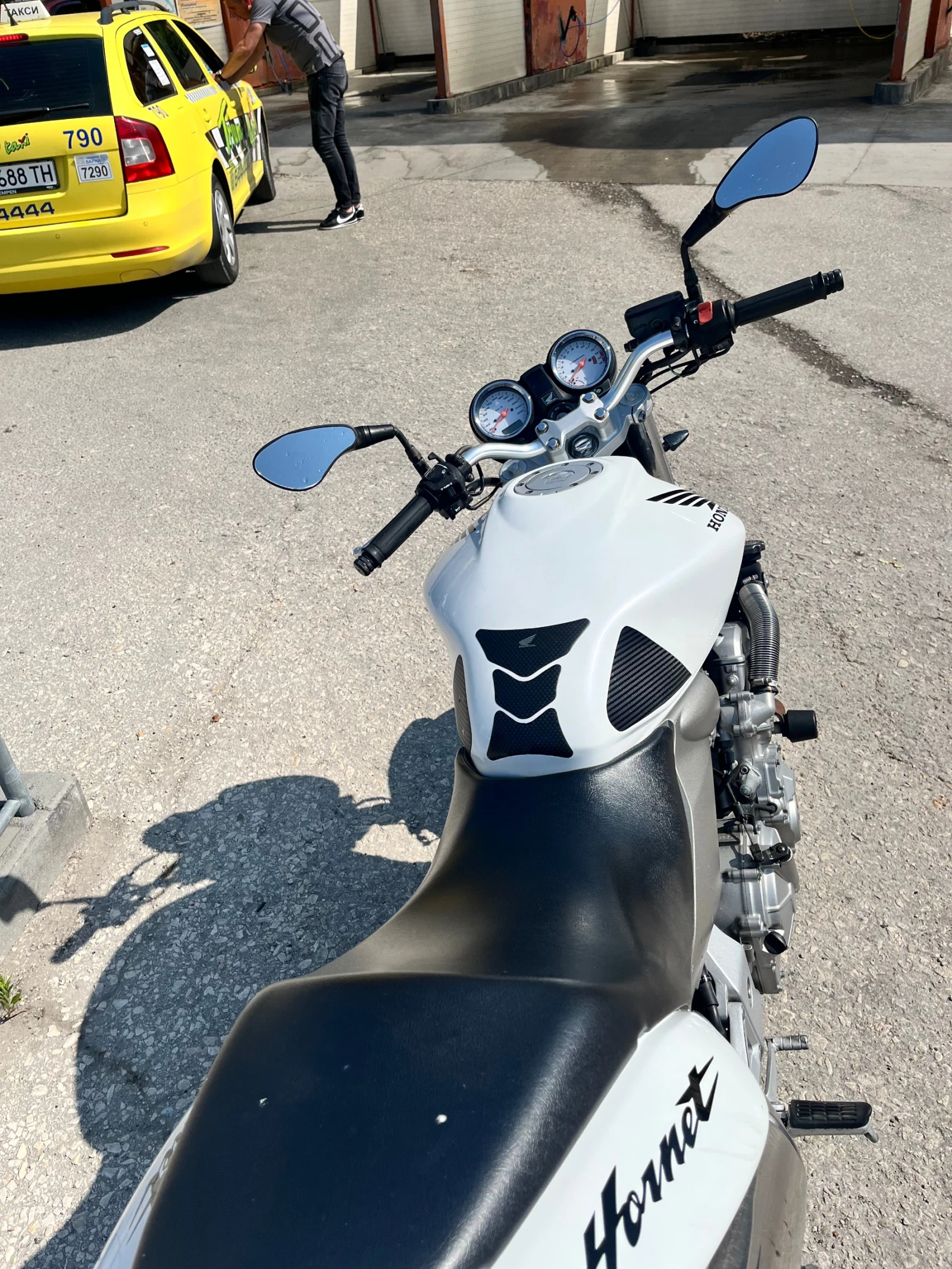 Honda Hornet 600 - изображение 4