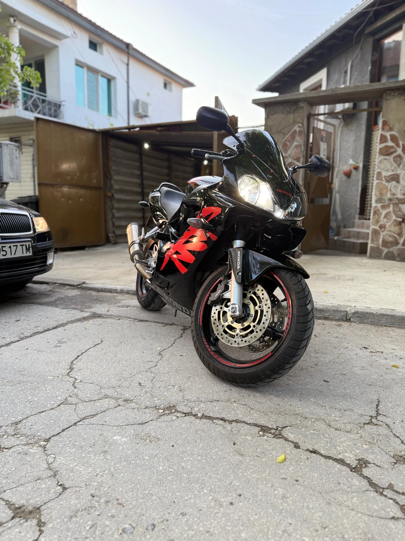 Honda Cbr F4i - изображение 5