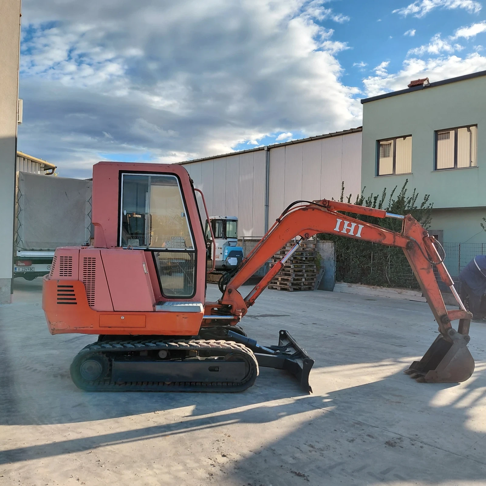  Hitachi IHI IS-28G2 *  *  | Mobile.bg   6