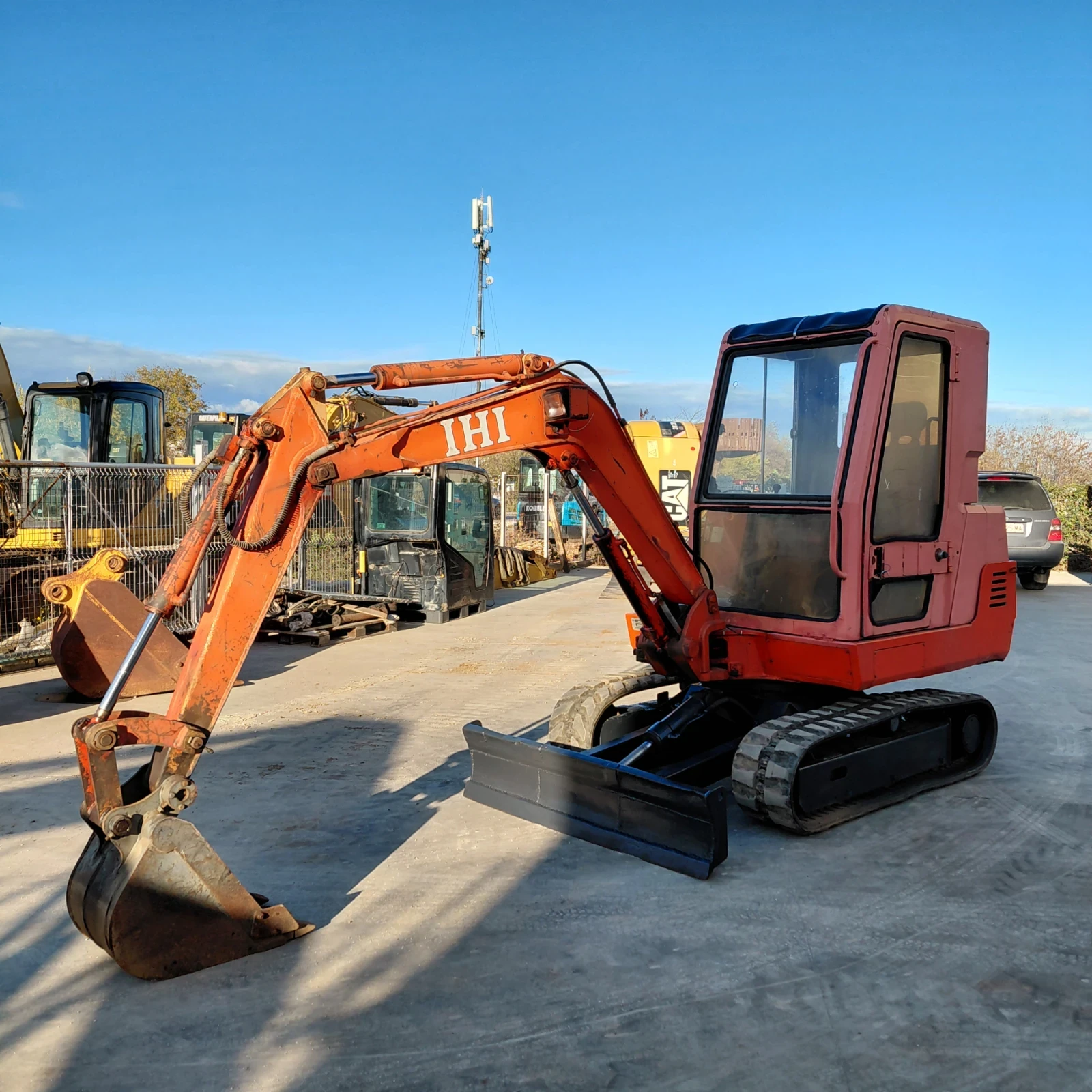  Hitachi IHI IS-28G2 *  *  | Mobile.bg   1