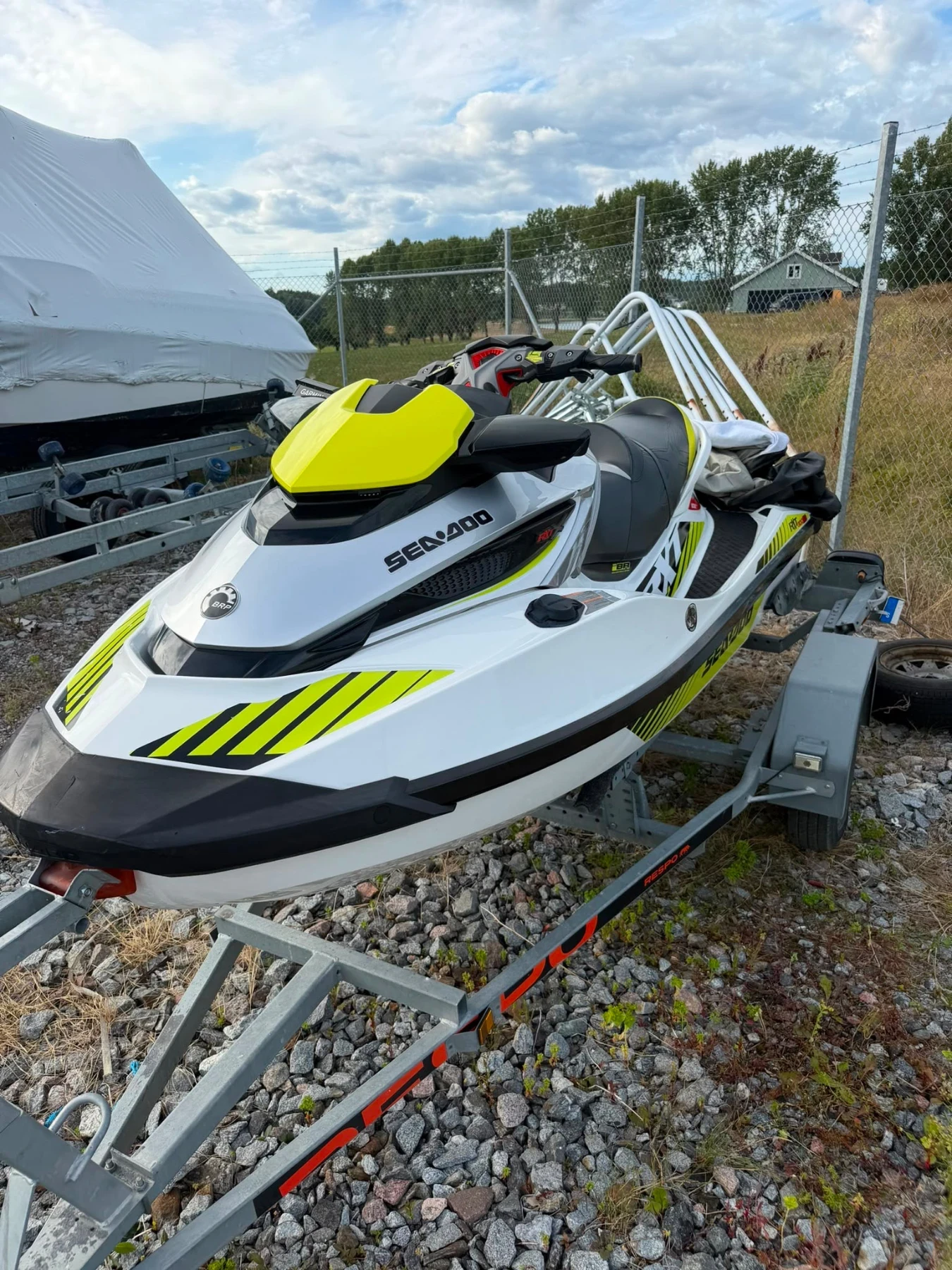 Джет Bombardier Sea Doo RXT 300 RS, снимка 2 - Воден транспорт - 55689027