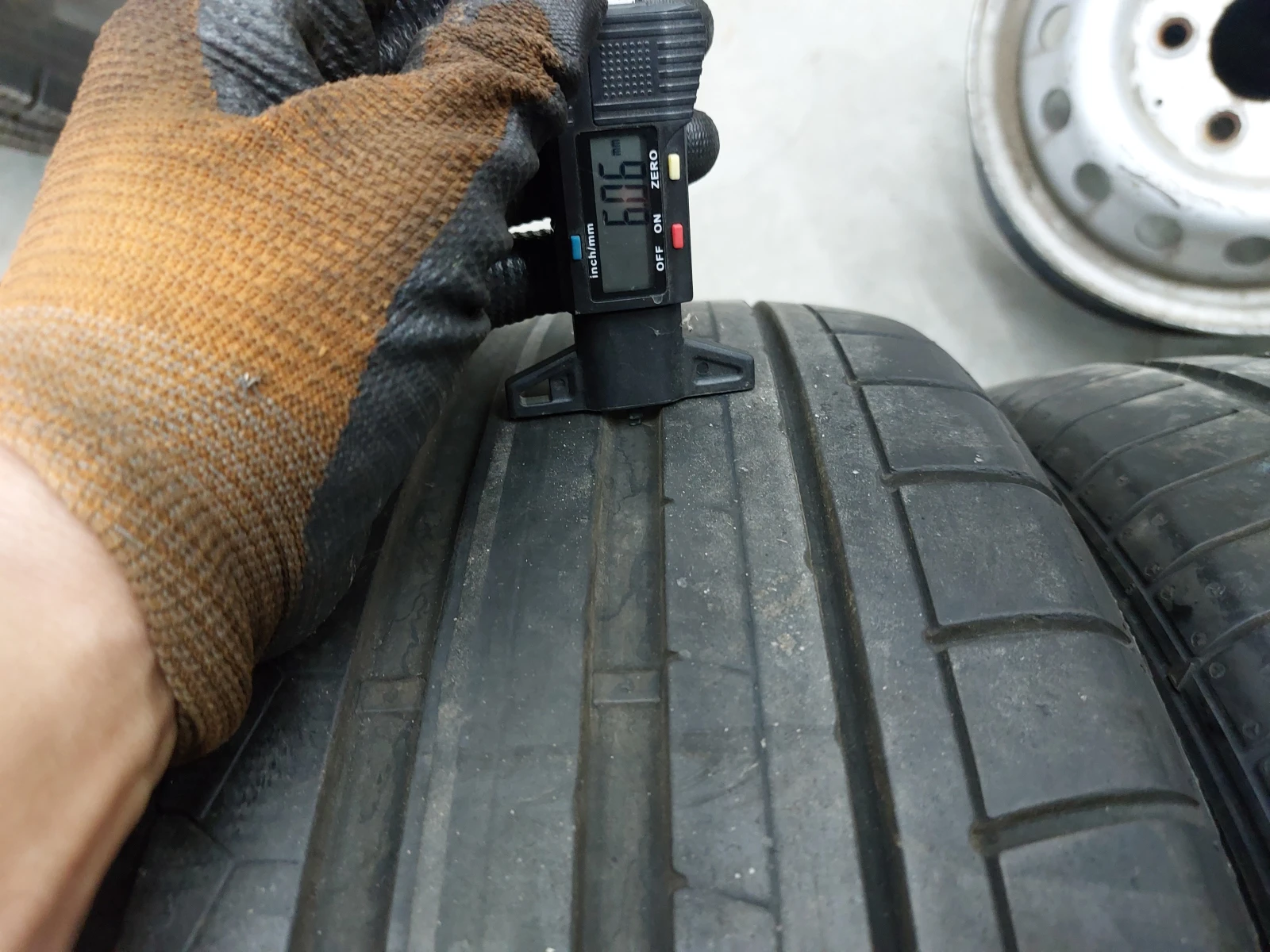  245/40R19 | Mobile.bg   3