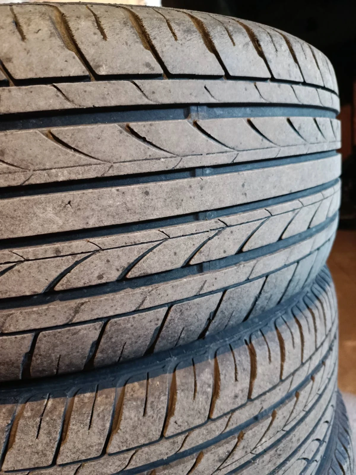 ���� � ������ 225/45R17 | Mobile.bg � ����������� 4