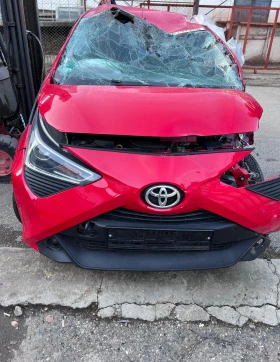 Toyota Aygo 1.0, снимка 1