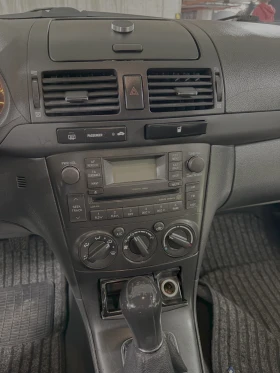 Toyota Avensis 1, 6 VVT-i, снимка 2