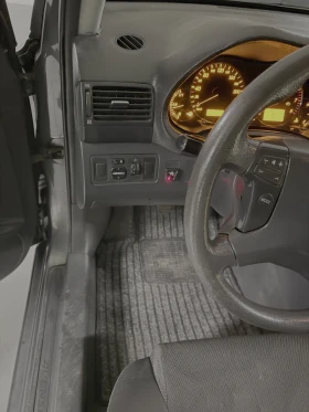 Toyota Avensis 1, 6 VVT-i, снимка 4