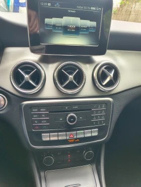Mercedes-Benz CLA 200, снимка 15
