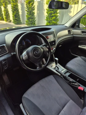 Subaru Forester 2.0 АВТОМАТ* СЕРВИЗНА ИСТОРИЯ , снимка 5