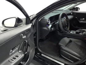 Mercedes-Benz A 220, снимка 10