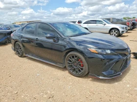 ����� �� �������� �� Toyota Camry TRD