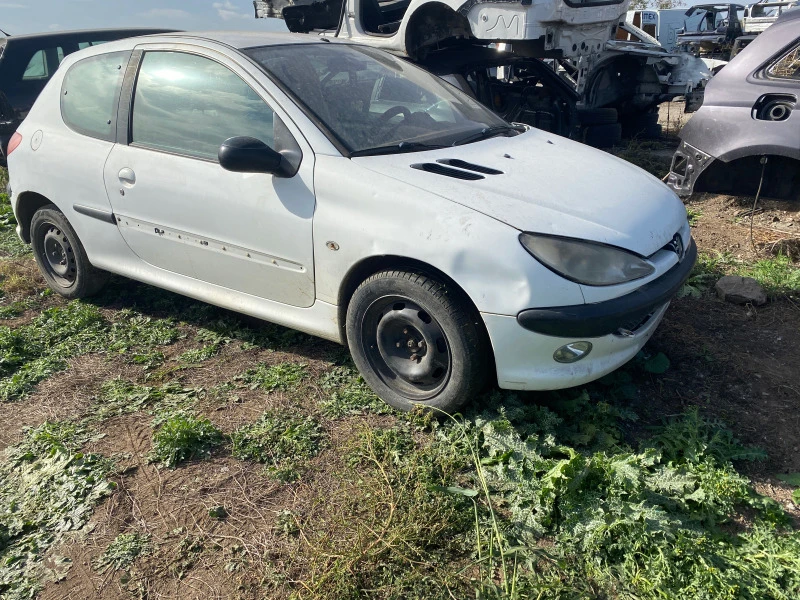 Peugeot 206 2.0hdi, снимка 3 - Автомобили и джипове - 42765617