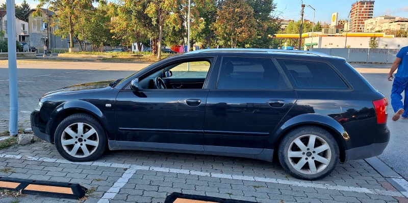 Audi A4, снимка 4 - Автомобили и джипове - 47207535