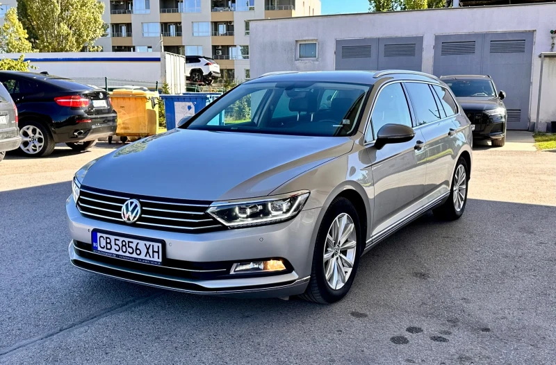 VW Passat 2.0 TDI АВТОМАТ НАВИГАЦИЯ ПОДГРЕВ ДИСТРОНИК, снимка 1 - Автомобили и джипове - 47434227