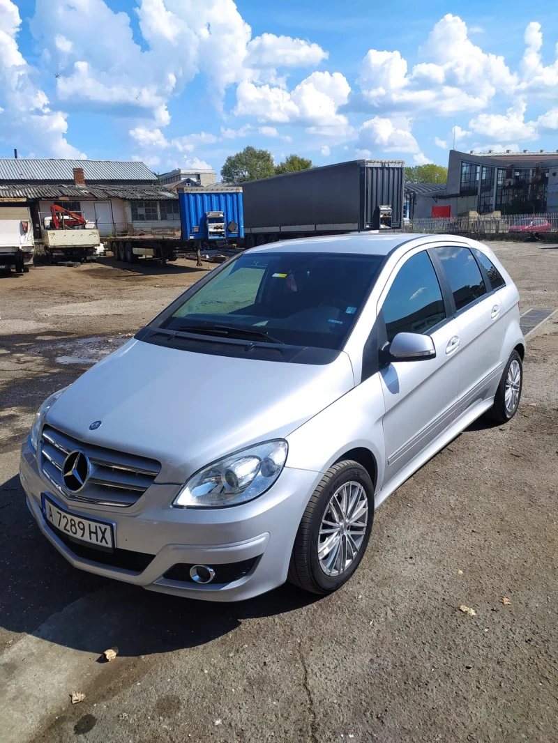 Mercedes-Benz B 180 CDI, снимка 3 - Автомобили и джипове - 47460561