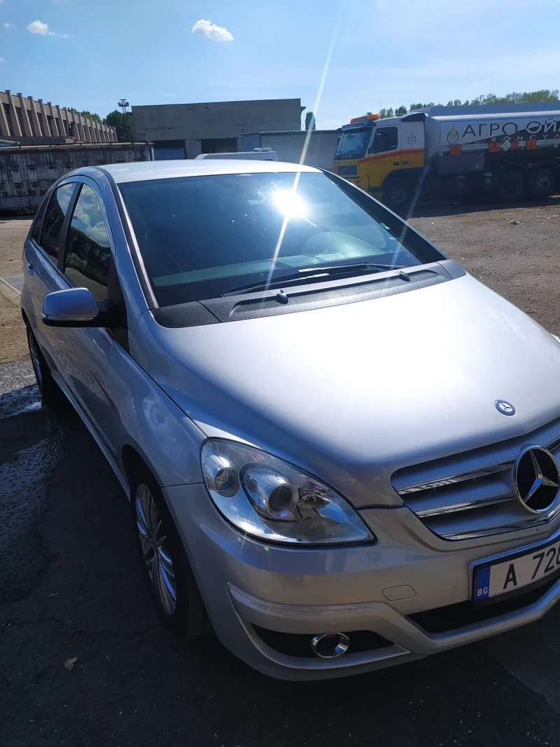 Mercedes-Benz B 180 CDI, снимка 1 - Автомобили и джипове - 47460561