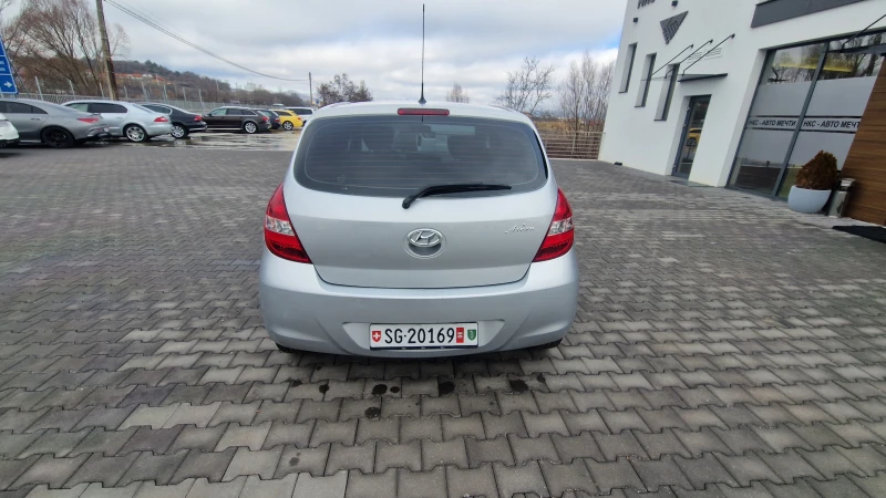 Hyundai I20 ЛИЗИНГ, снимка 4 - Автомобили и джипове - 48627414