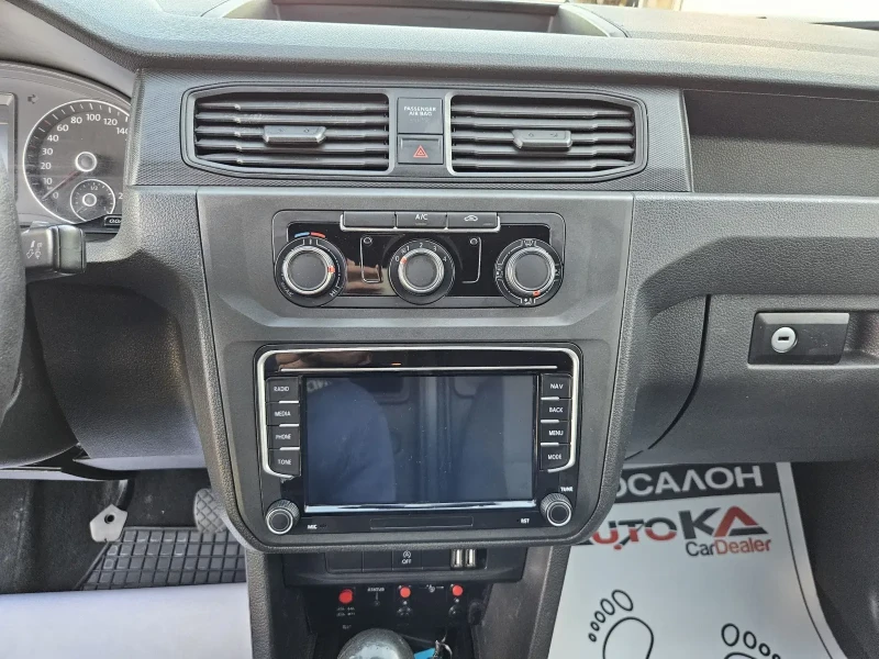 VW Caddy 2.0TDI-102кс= КЛИМАТИК= NAVI, снимка 11 - Автомобили и джипове - 50197697