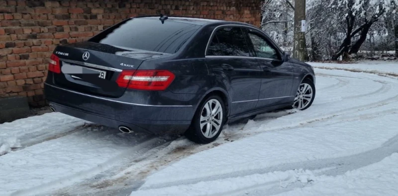 Mercedes-Benz E 350, снимка 5 - Автомобили и джипове - 52122049