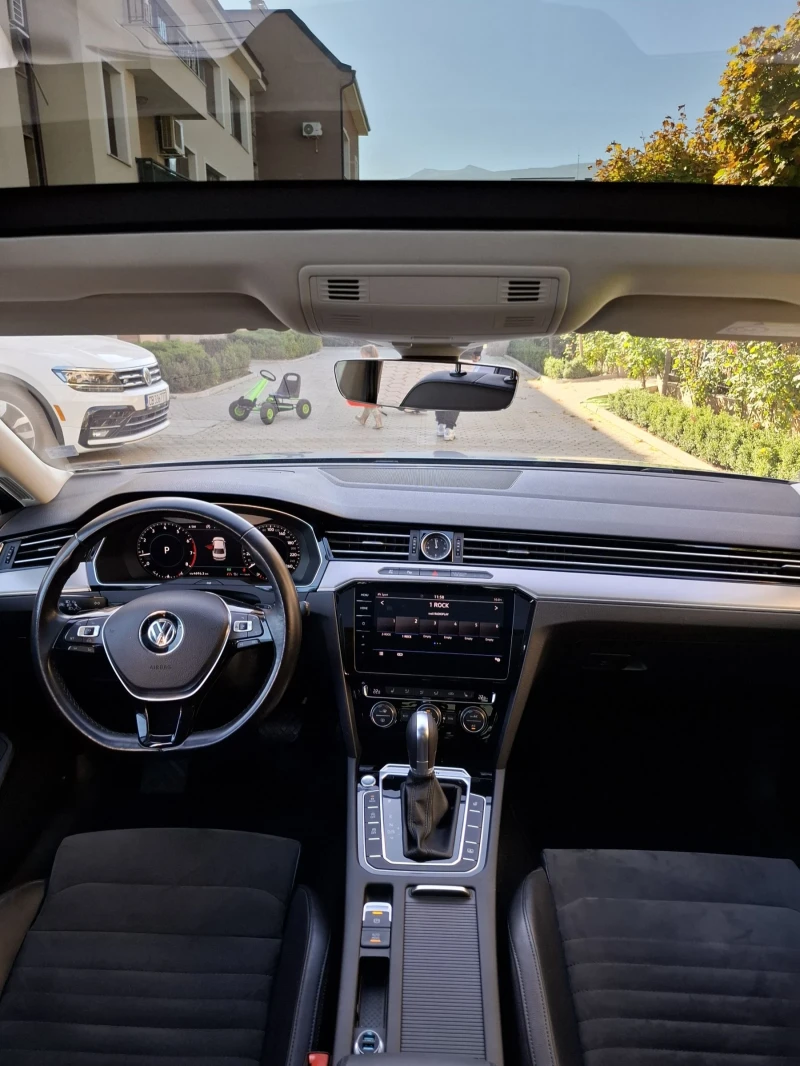 VW Passat R 280 hp. 4х4 FULL ОТ PORSCHE BG РЕАЛНИ 131К КМ., снимка 7 - Автомобили и джипове - 52634422