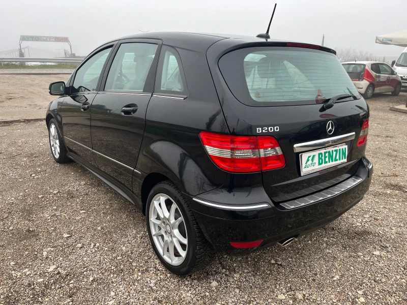 Mercedes-Benz B 200 2.0i-136-FEIS-NAVI-ITALIA, снимка 11 - Автомобили и джипове - 52487648