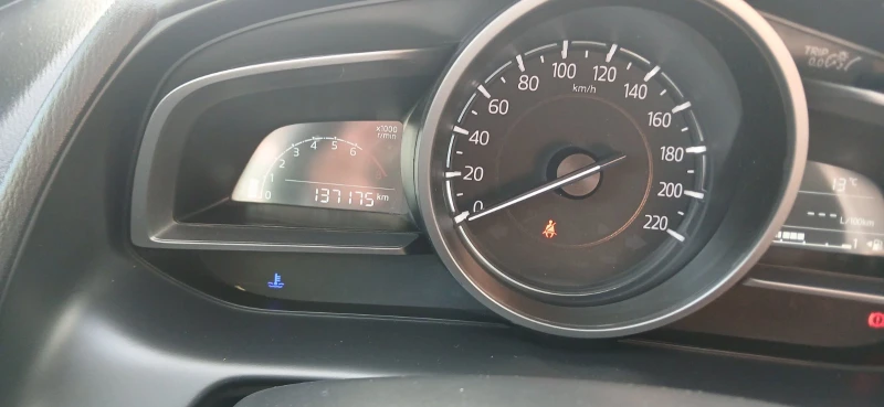 Mazda 2 Takumi, снимка 9 - Автомобили и джипове - 53029430