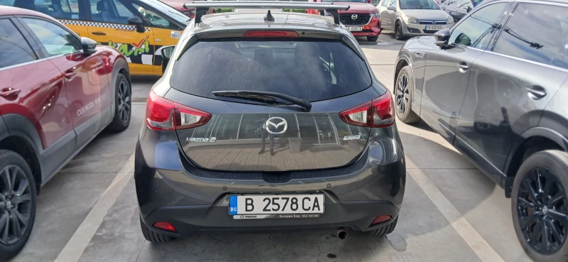 Mazda 2 Takumi, снимка 5 - Автомобили и джипове - 53029430