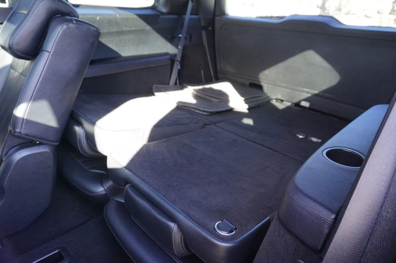 Mercedes-Benz GLS 450 AMG PACKAGE* 7 PASS* KEYLESS* PANO* Кожа* Подгрев*, снимка 17 - Автомобили и джипове - 53464745