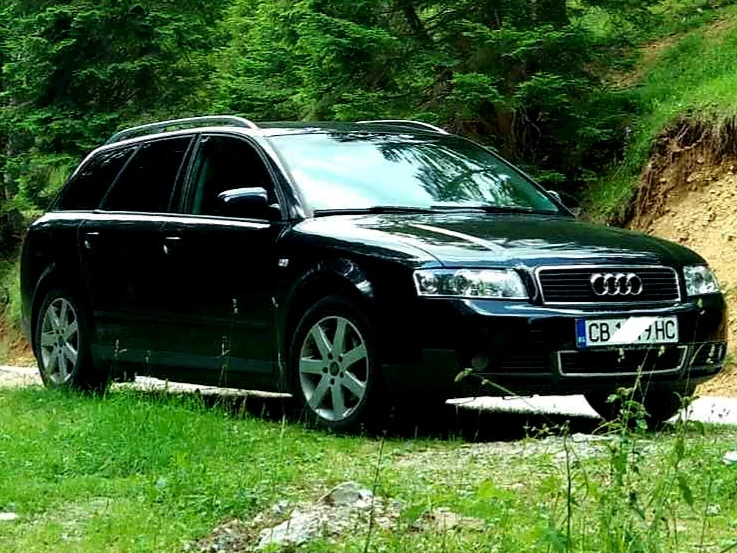 Audi A4, снимка 1 - Автомобили и джипове - 47207535