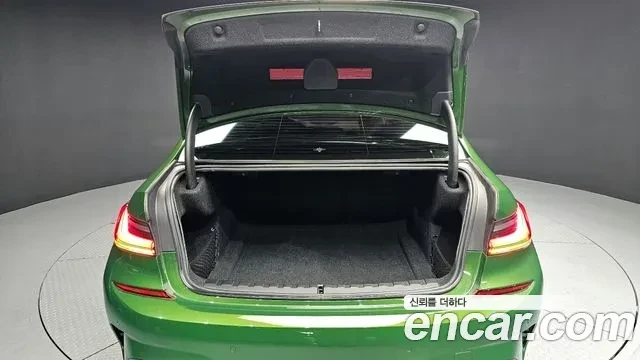 BMW 320, снимка 15 - Автомобили и джипове - 54763084
